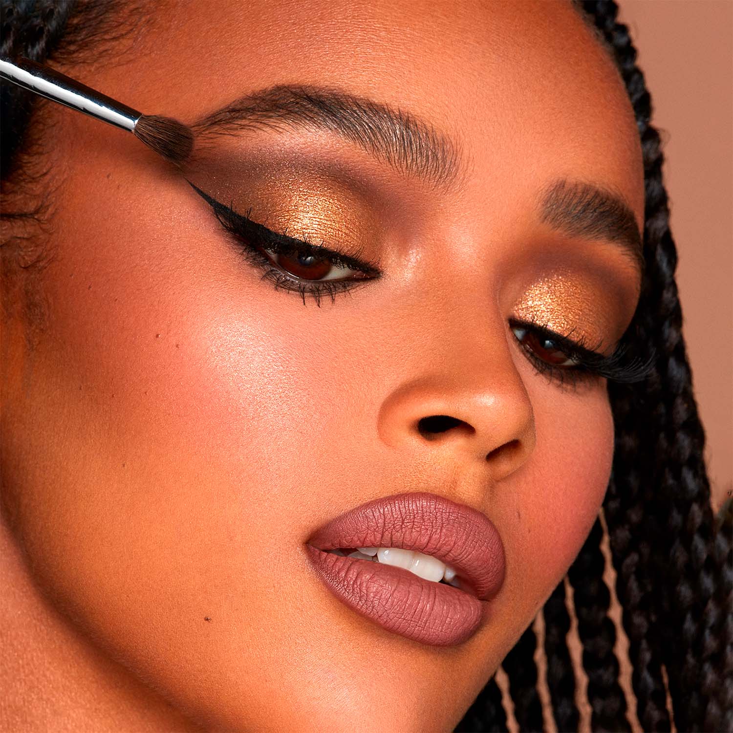 BRONZE PRESSED POWDER PALETTE  (PALETA COMPACTA)